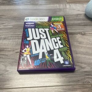 Microsoft XBOX 360 Kinect Just Dance 4 Ultimate Party Songs With Manual